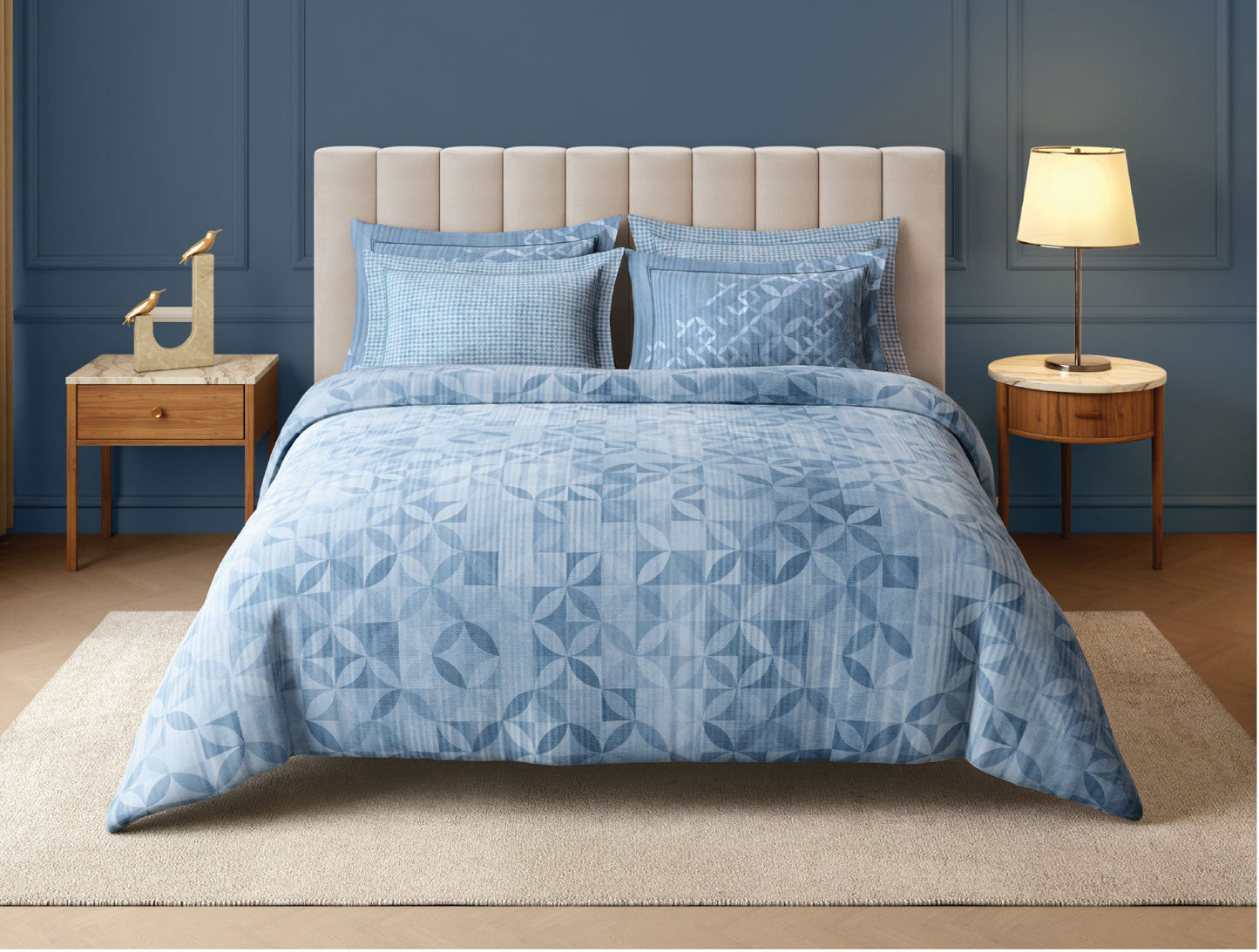 Spaces Nora Luminous Reverie 100% Egyptain Cotton 350 TC Sateen Geometric Permium Large Bedsheet with 4 Pillow Covers, Light Teal