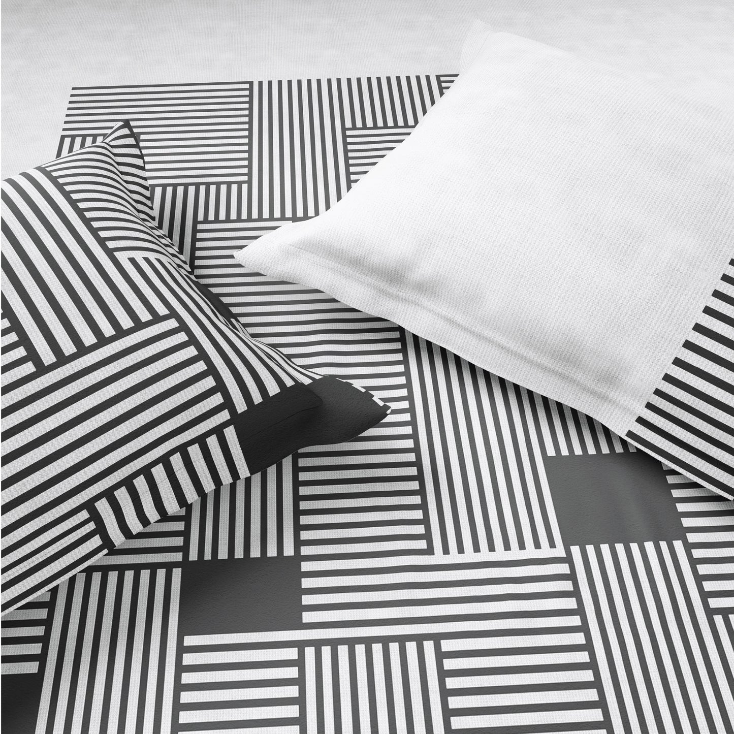 Spaces Vortex 100% Cotton 180 TC Percale Geometric Permium Large Bedsheet with 4 Pillow Covers, White