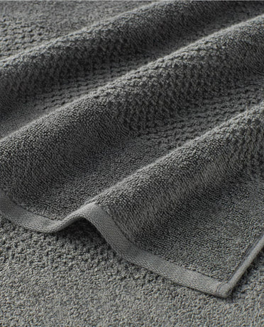 Spaces Swift Dry Dark Grey Solid 100% Cotton 450 GSM Dobby Bath Towel – 75 X 150 CM