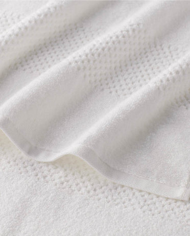 Spaces Swift Dry 100% Cotton 450 GSM White Solid 4 Face Towels Set – 30 x 30 CM