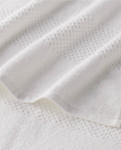 Spaces Swift Dry 100% Cotton 450 GSM White Solid 4 Face Towels Set – 30 x 30 CM