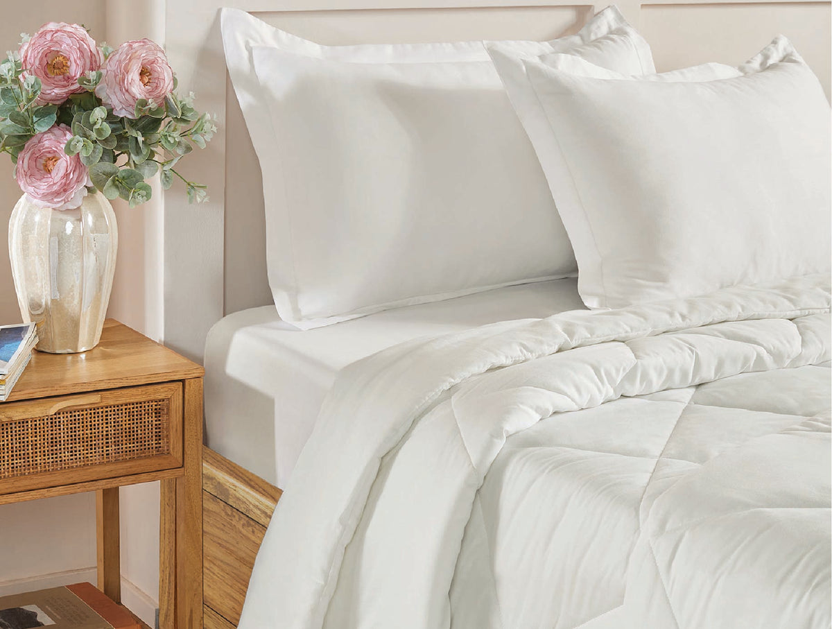 Spaces Aven White Solid 100% Cotton 210 TC Single Quilt - 60 x 86 Inches