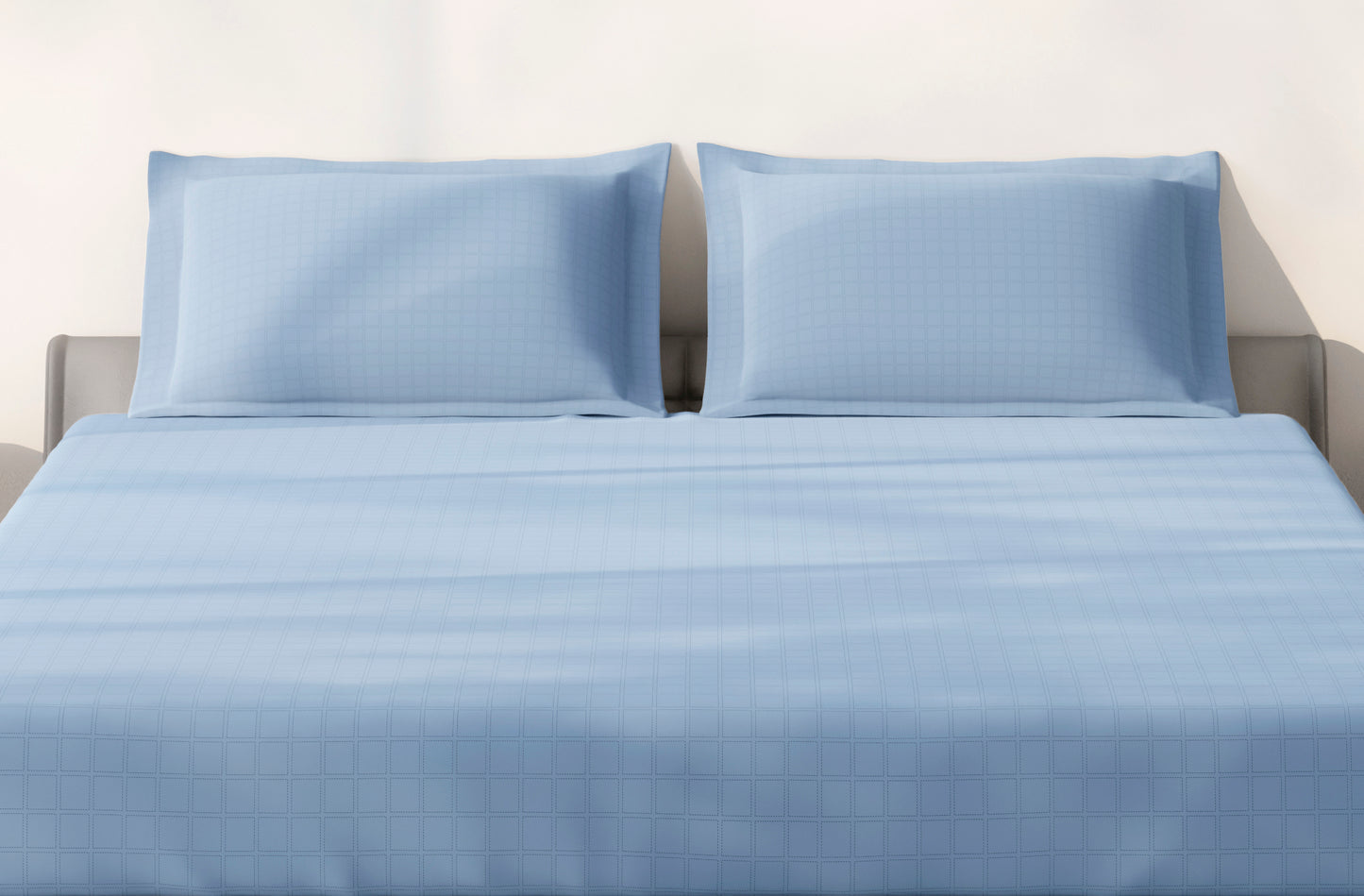 Spaces Aeris Light Teal Geometric 100% Cotton 144 TC Queen Fitted Sheet