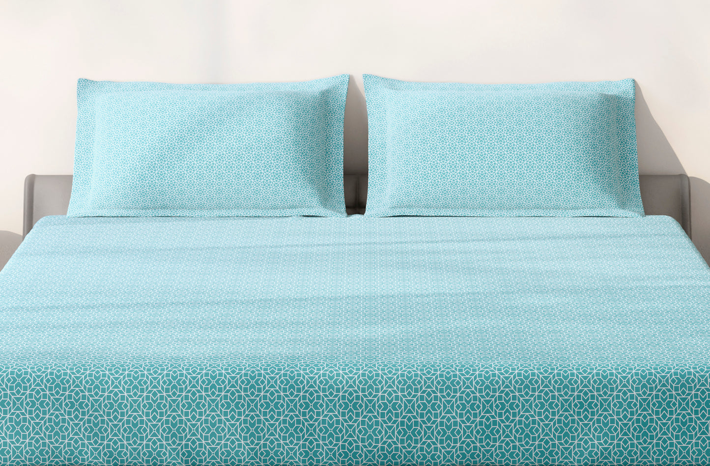 Spaces Aeris Light Aqua Geometric 100% Cotton 144 TC King Fitted Sheet