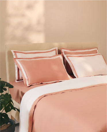 Spaces Hygro Cotton 400 TC Solid Coral Double Bedsheet with 4 Pillow Covers – 108 x 108 Inches