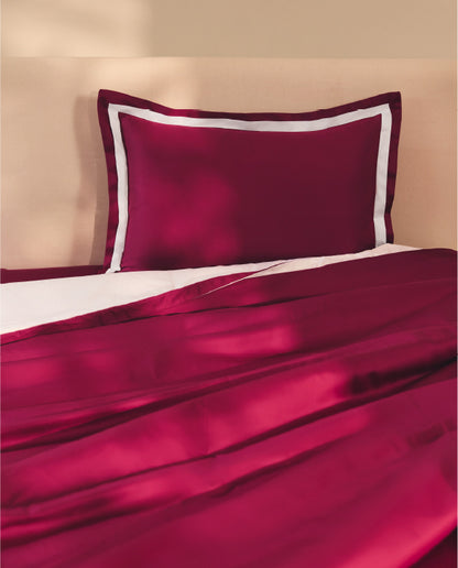 Spaces Hygro Cotton 400 TC Sateen Dark Violet Solid Double Quilt – 88 x 106 Inches