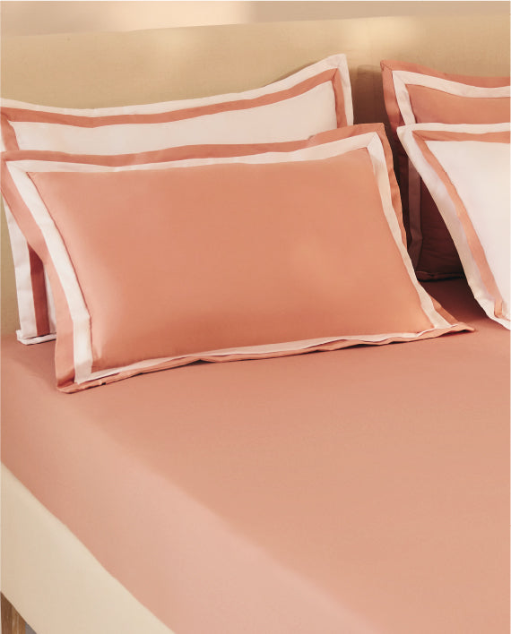Spaces Hygro Cotton 400 TC Sateen Coral Solid Single Quilt – 59 x 85 Inches