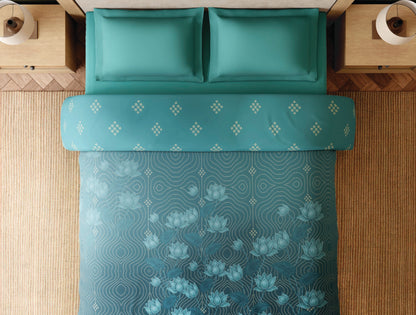Spaces Miniature 100% Cotton 300 TC Floral Teal Double Quilt - 88 x 106 Inches