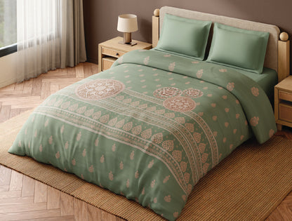 Spaces Wood Carving 100% Cotton 300 TC Ornate Light Green Double Quilt - 88 x 106 Inches