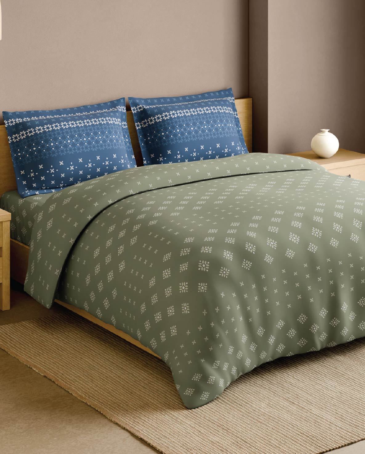 Spaces Lippan Light Green Ornate 100% Cotton 210 TC Large Bedsheet with 2 Pillow Covers - 108 x 108 Inches