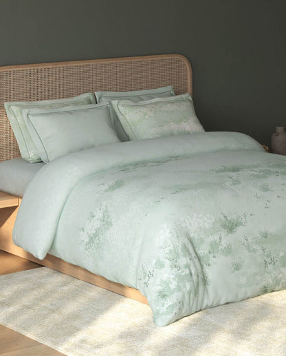 Spaces Sierra Light Aqua Floral 100% Hygro Cotton 210 TC Large Bedsheet with 4 Pillow Covers - 108 x 108 Inches