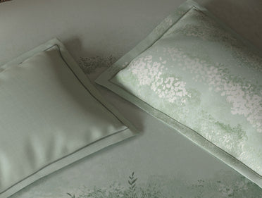 Spaces Sierra Light Aqua Floral 100% Hygro Cotton 210 TC Large Bedsheet with 4 Pillow Covers - 108 x 108 Inches