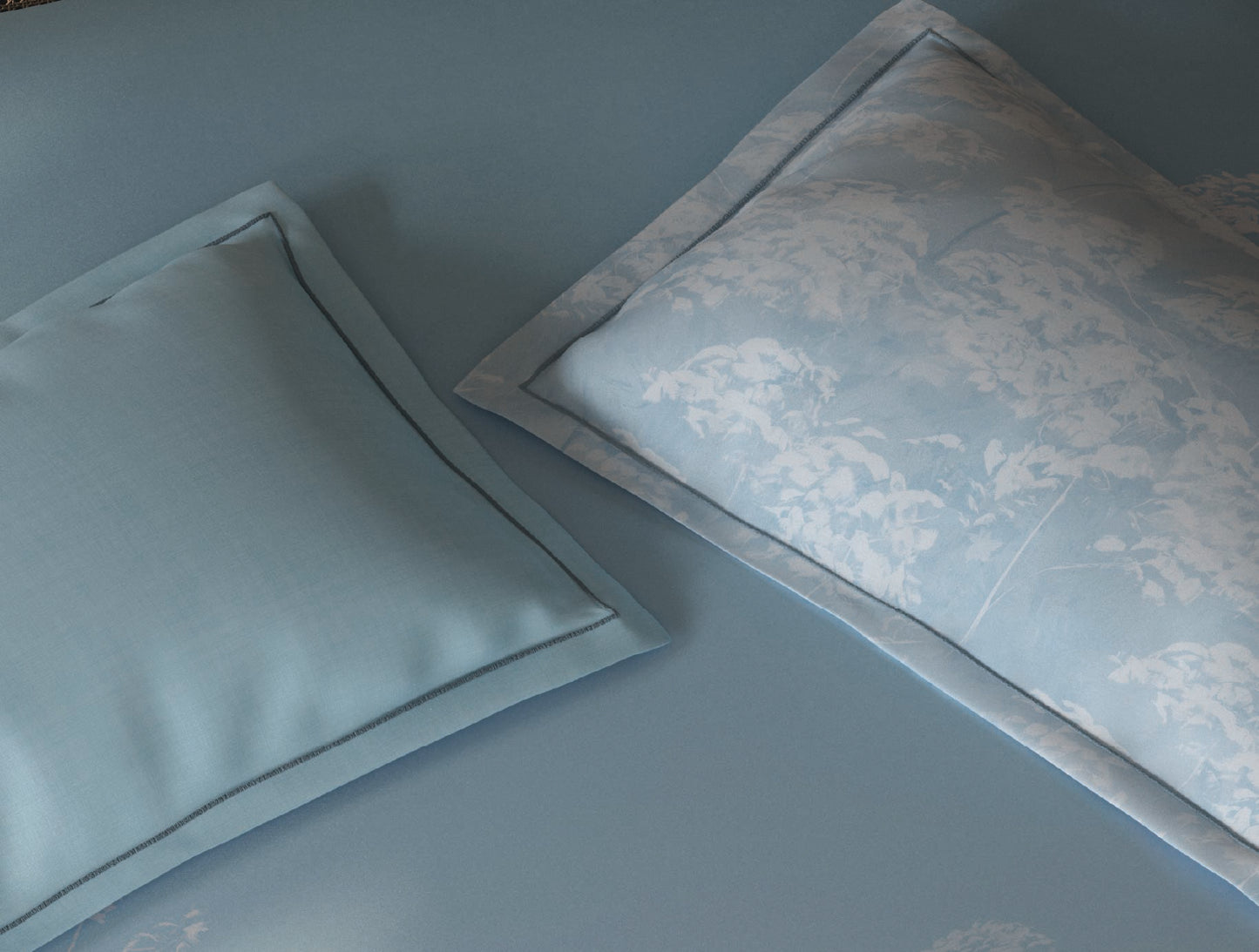 Spaces Sierra Light Blue Floral 100% Hygro Cotton Large Bedsheet with 4 Pillow Covers - 108 x 108 Inches