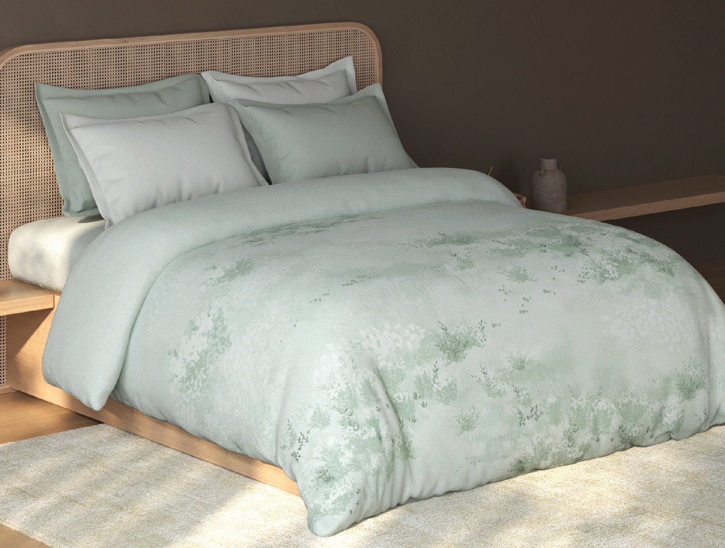 Spaces Sierra Pale Aqua Floral 100% Hygro Cotton 210 TC Double Quilt, 88 x 106 Inches
