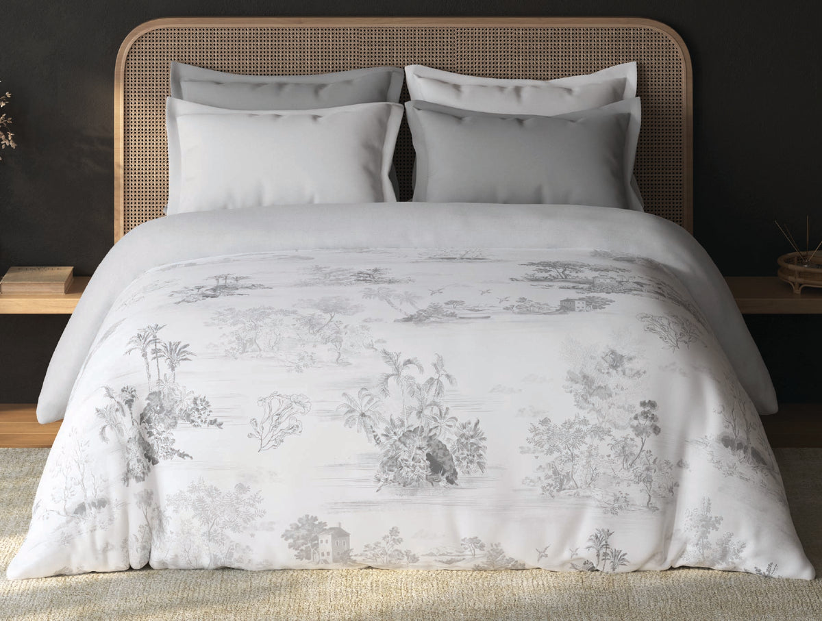 Spaces Sierra Lucent White Floral 100% Hygro Cotton 210 TC Double Quilt, 88 x 106 Inches