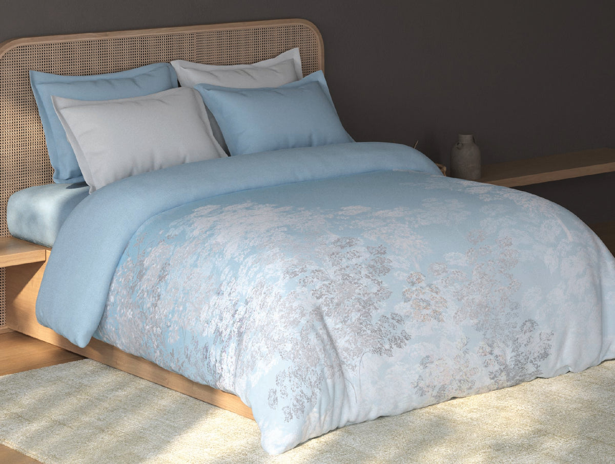Spaces Sierra Light Blue Floral 100% Hygro Cotton 210 TC Double Quilt - 88 x 106 Inches