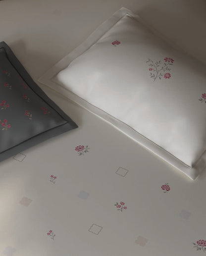 Spaces Sierra 100% Hygro Cotton 210 TC Cream Floral Large Bedsheet with 4 Pillow Covers - 108 x 108 Inches