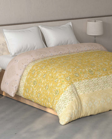 Spaces Fiora Light Yellow Ornate 100% Cotton Double Quilt Blanket - 88 x 106 Inches