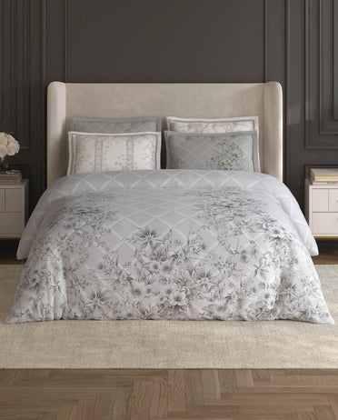 Spaces Nora White Egyptain Cotton 350 TC Floral Premium Large Bedsheet with 4 Pillow Covers - 108 x 108 Inches