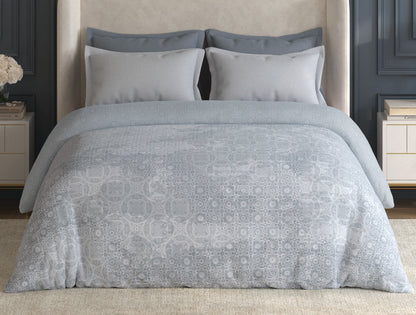 Spaces Nora White Ornate Egyptian Cotton Tencel 350 TC Double Quilt, 88 x 106 Inches