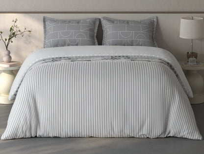 Spaces Fiora Light Grey Geometric 100% Cotton Double Bedsheet with 2 Pillow Covers - 90 x 108 Inches