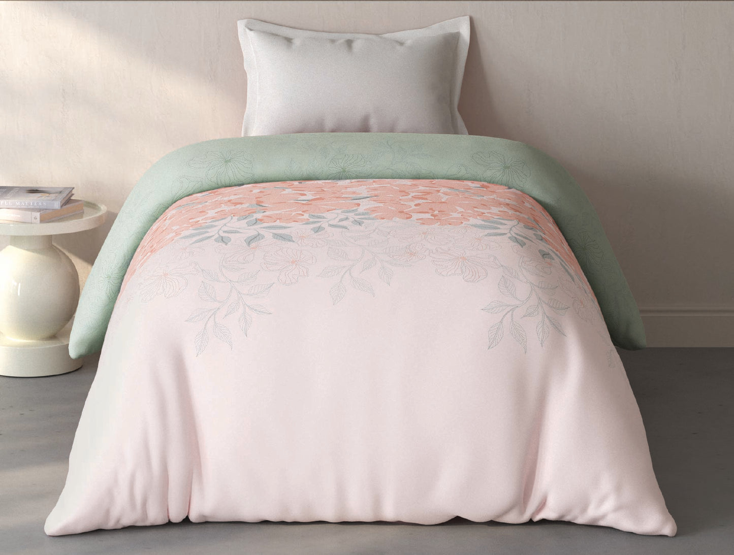 Spaces Fiora Light Yellow Ornate 100% Cotton Single Quilt Blanket - 59 x 85 Inches