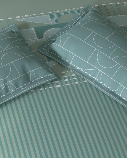 Spaces Fiora Light Green Geometric 100% Cotton Bedding Set - 108 x 108 Inches