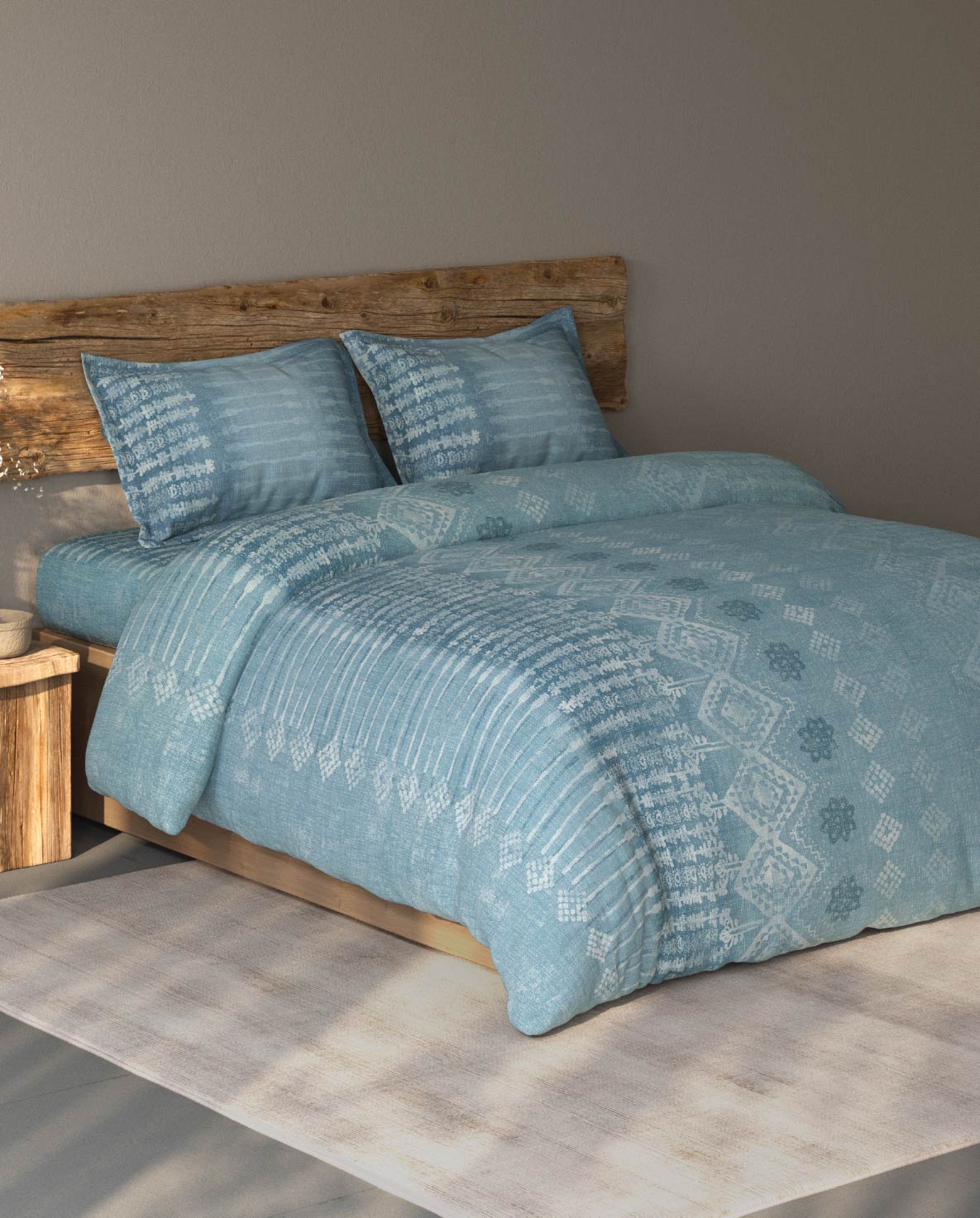 Spaces Organic Cotton Light Aqua Ornate Large Bedsheet with 2 Pillow Covers - 108 x 108 Inches