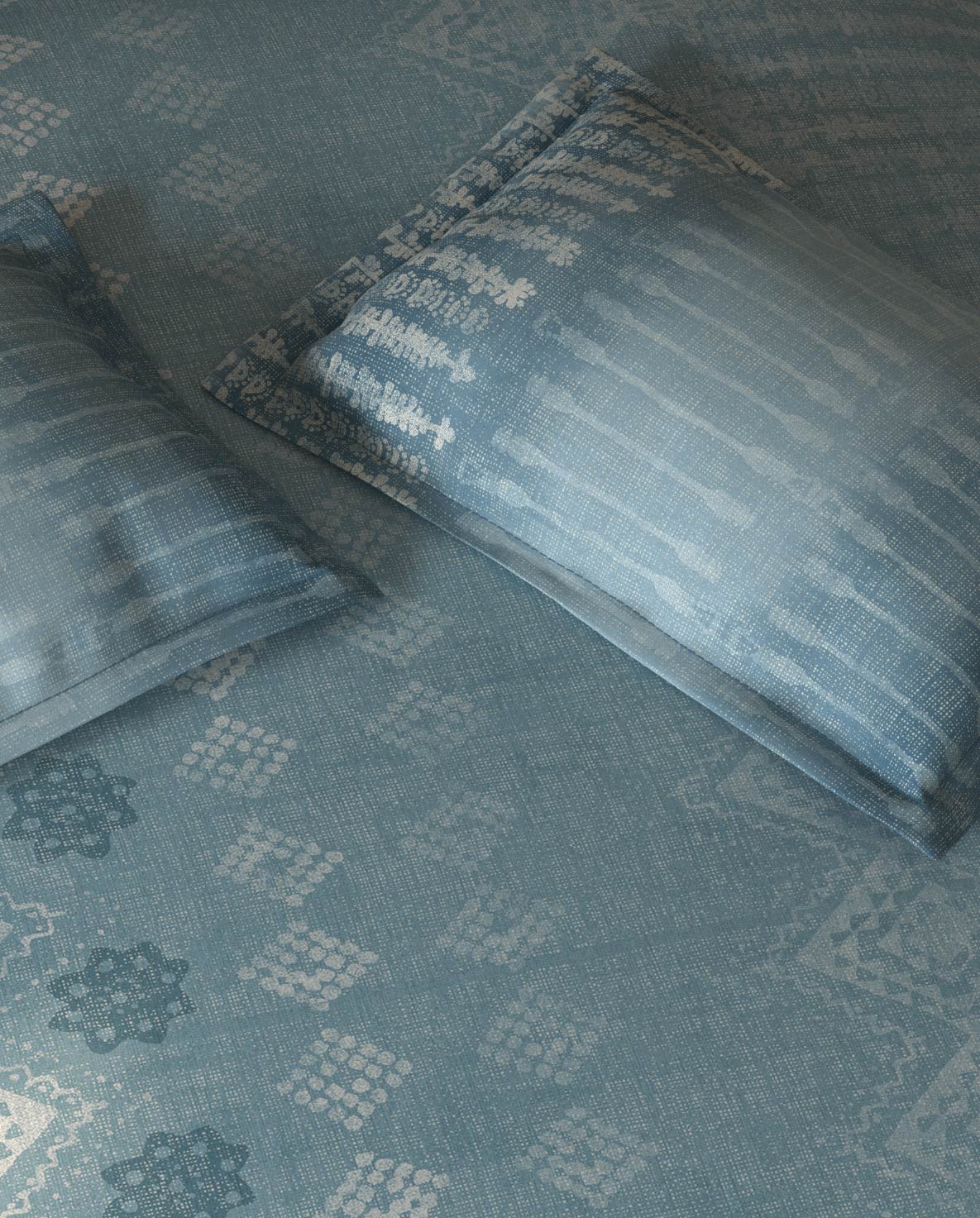 Spaces Organic Cotton Light Aqua Ornate Large Bedsheet with 2 Pillow Covers - 108 x 108 Inches