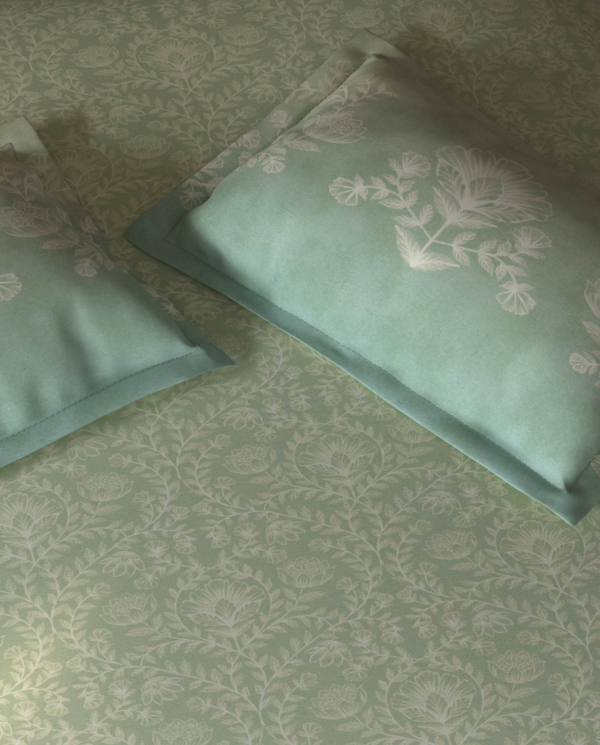 Spaces Organic Cotton Light Green Ornate Large Bedsheet with 2 Pillow Covers - 108 x 108 Inches