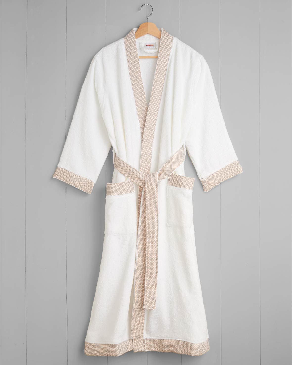 Spaces Hygro Cotton 400 GSM White Solid Dobby X-Large Bath Robe