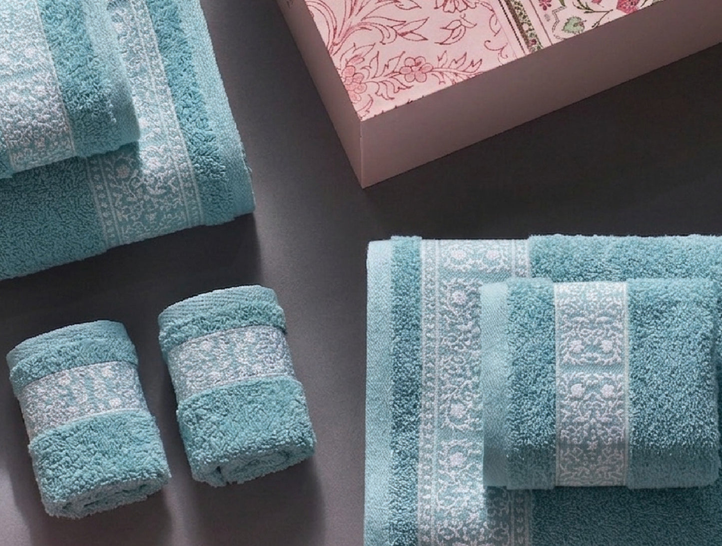 Spaces Tvara Tourmaline Solid 100% Cotton 400 GSM Towel Combo - 28 x 55 Cm