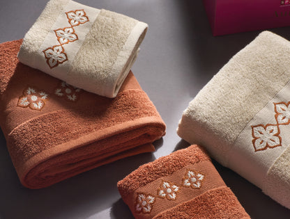 Spaces Aurum Sierra Solid 100% Cotton 400 GSM Towel Combo - 28 x 55 Inches