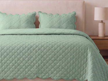 Spaces Scallop Green Solid 100% Cotton Double Coverlet with 2 Pillow Covers - 87 x 106 Inches