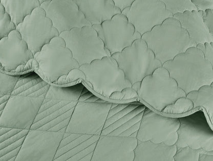 Spaces Scallop Green Solid 100% Cotton Double Coverlet with 2 Pillow Covers - 87 x 106 Inches