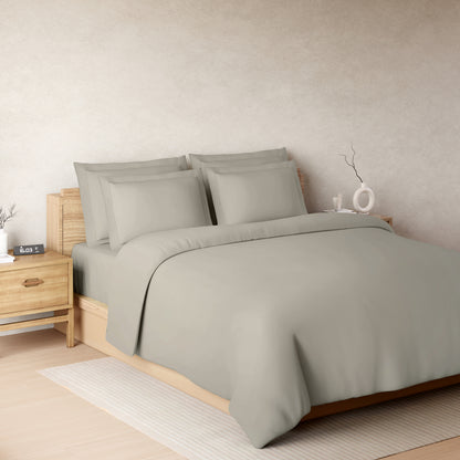 Solid Light Grey Solid King Size Bedsheet - Eminence By Spaces