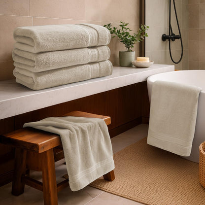 Opulent 100% Cotton Bath Towel, 550 GSM, Solid, Light Yellow