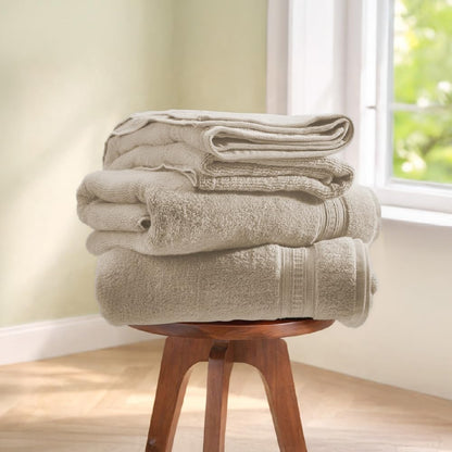 Opulent 100% Cotton Bath Towel, 550 GSM, Solid, Light Yellow