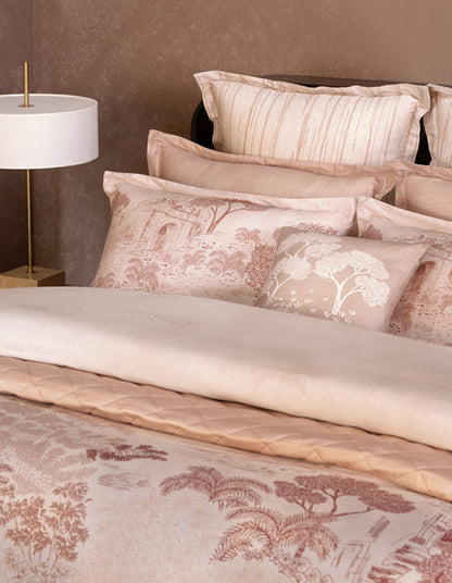 Spaces Sierra Light Blush Floral 100% Hygro Cotton 210 TC Large Bedsheet with 4 Pillow Covers - 108 x 108 Inches