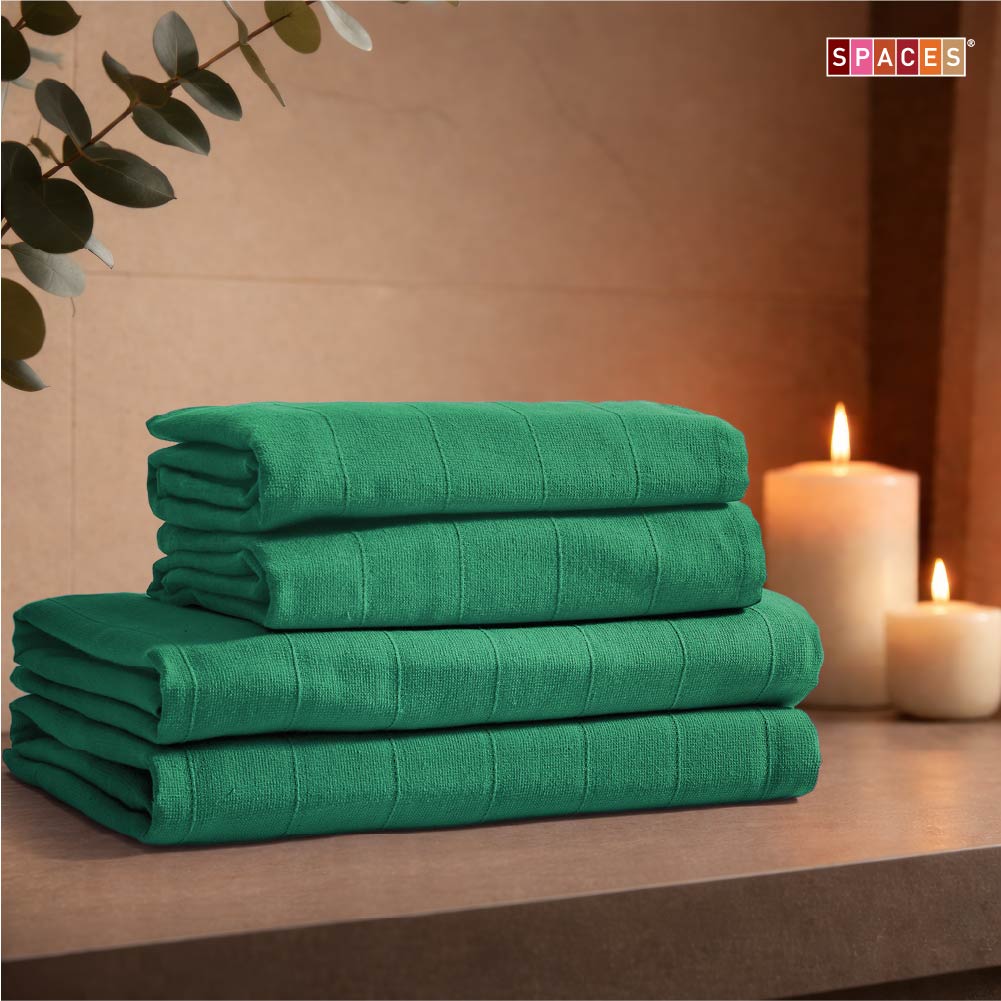 Freshlite 100% Cotton Bath Towel, 250 GSM, Solid, Green