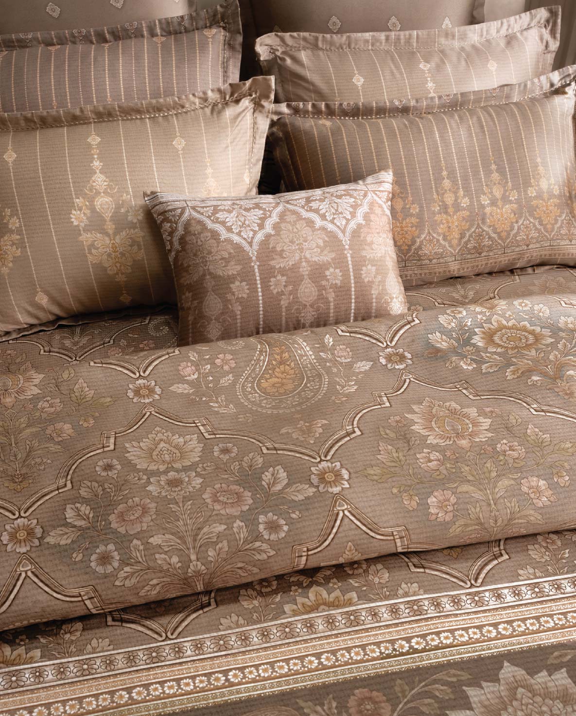 Spaces Meraki Mushroom 100% Cotton 300 TC Floral Premium Large Bedsheet with 4 Pillow Covers - 108 x 108 Inches