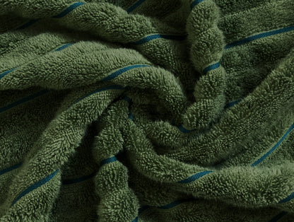 Dark Green/Teal - Dark Green 100% Cotton Bath Towel - Exotica By Spaces