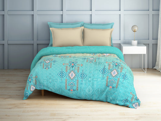 Ornate Aqua Haze - Aqua Organic Cotton Shell Double Quilt / AC Comforter - Organic Cotton By Spaces